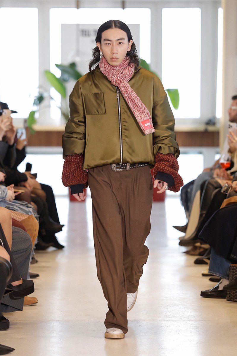 Look 8