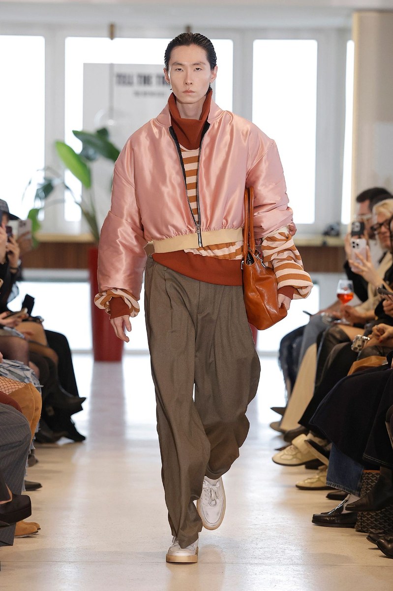 Look 17