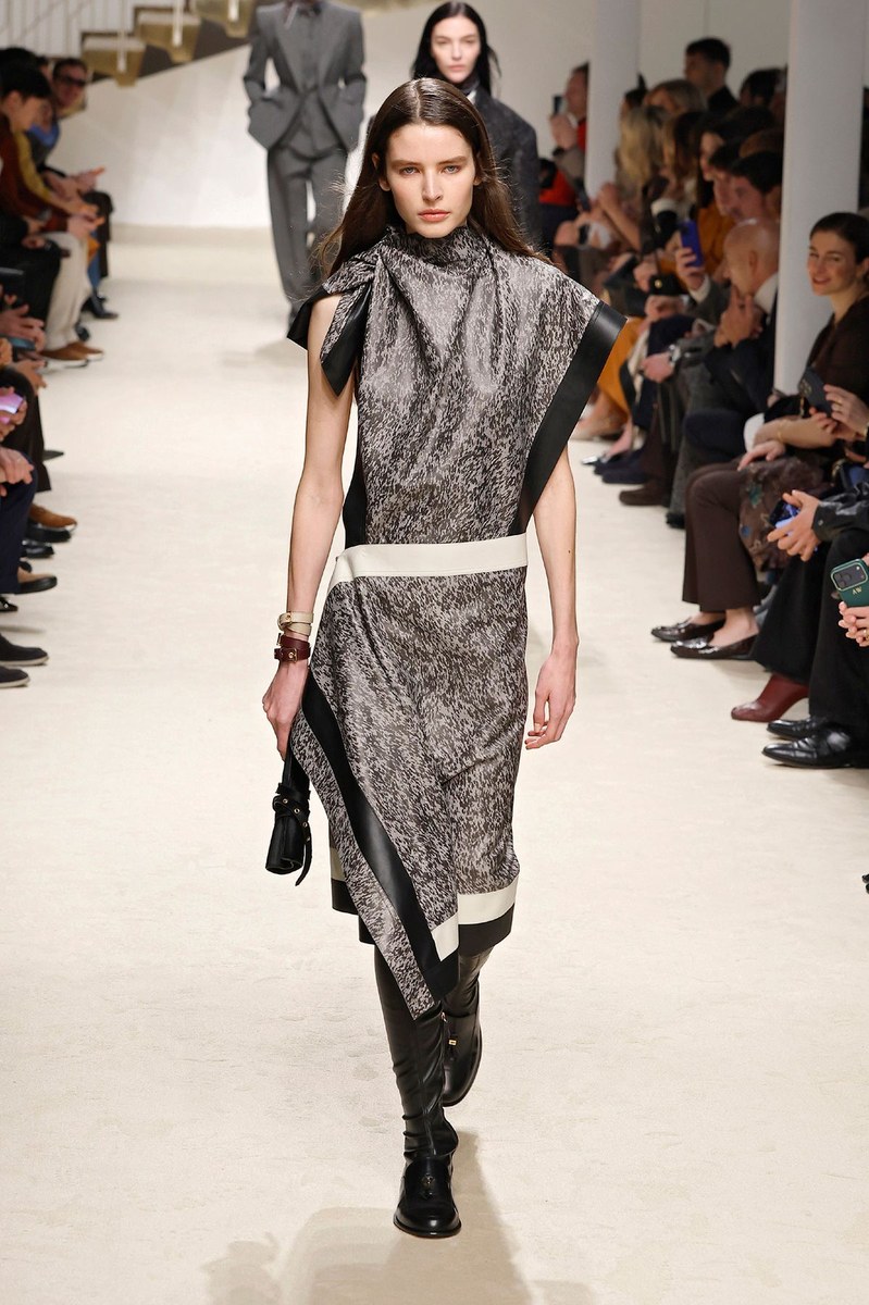 Look 2