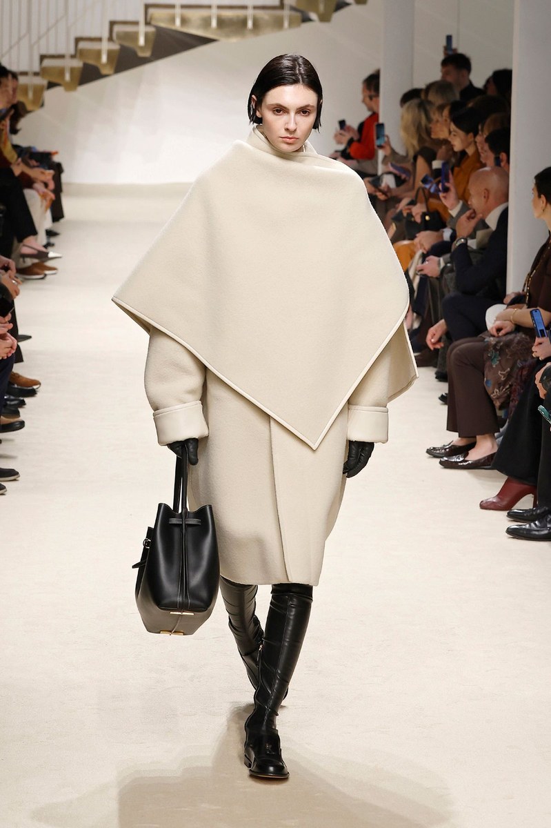 Look 8