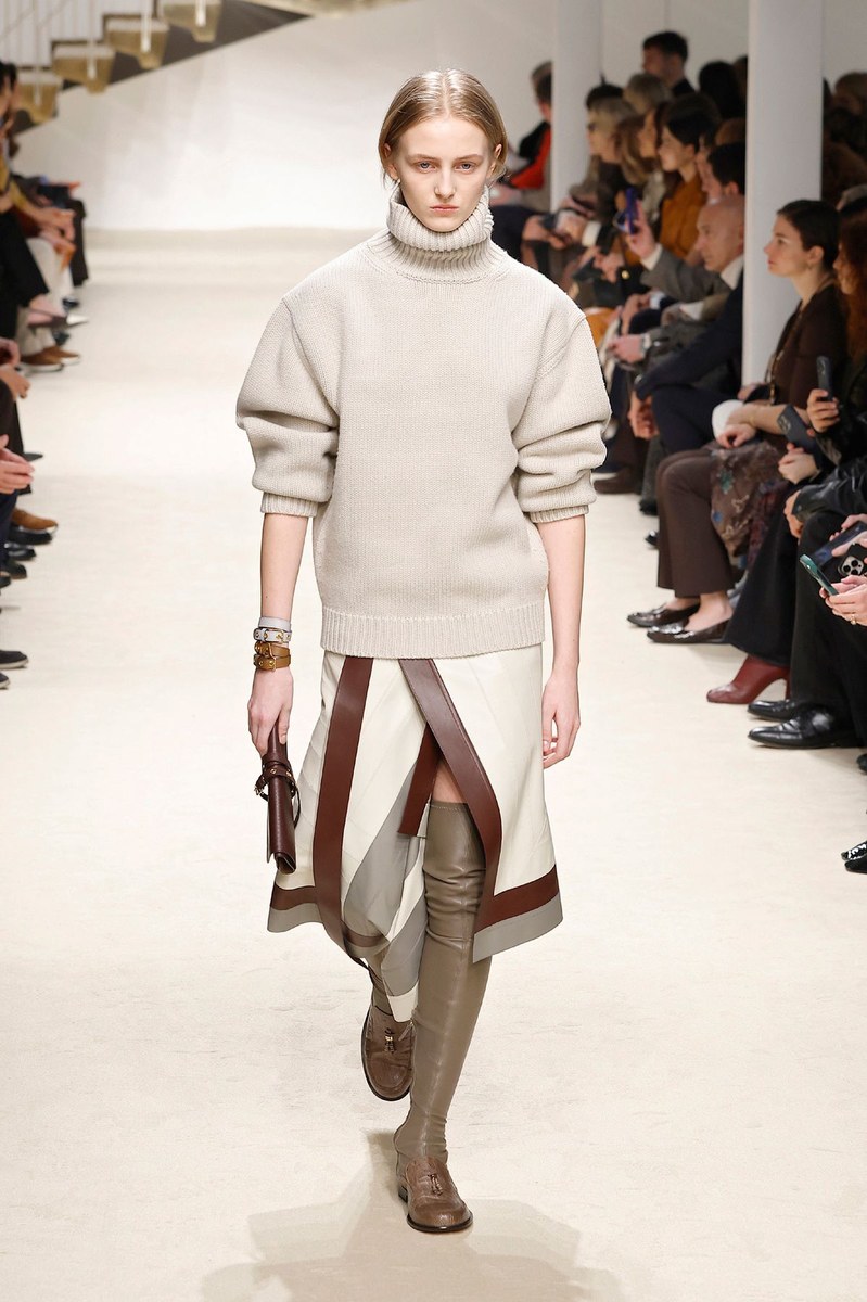 Look 9