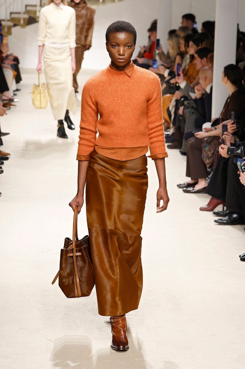 Look 25