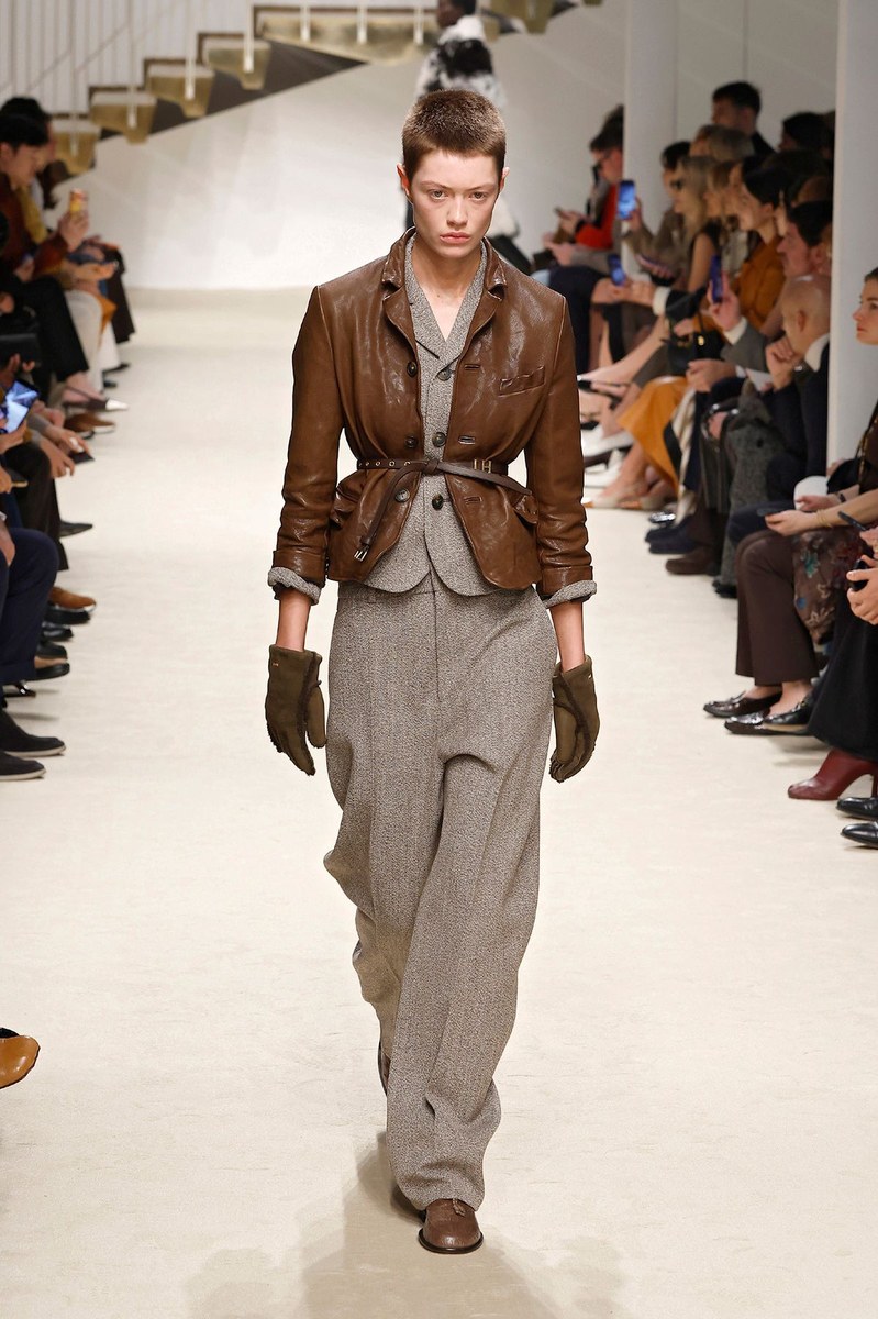Look 26