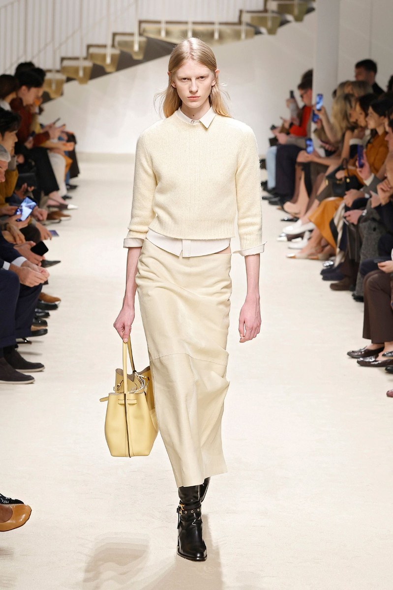 Look 27