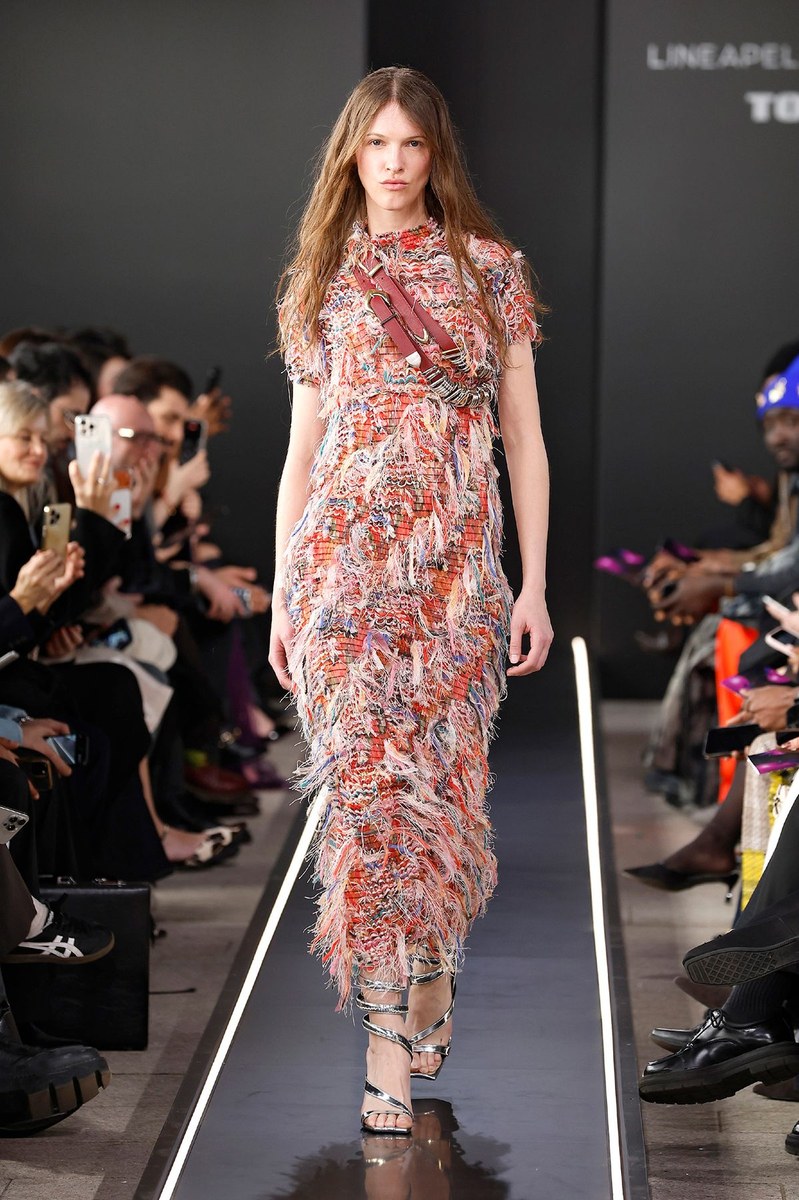Look 13
