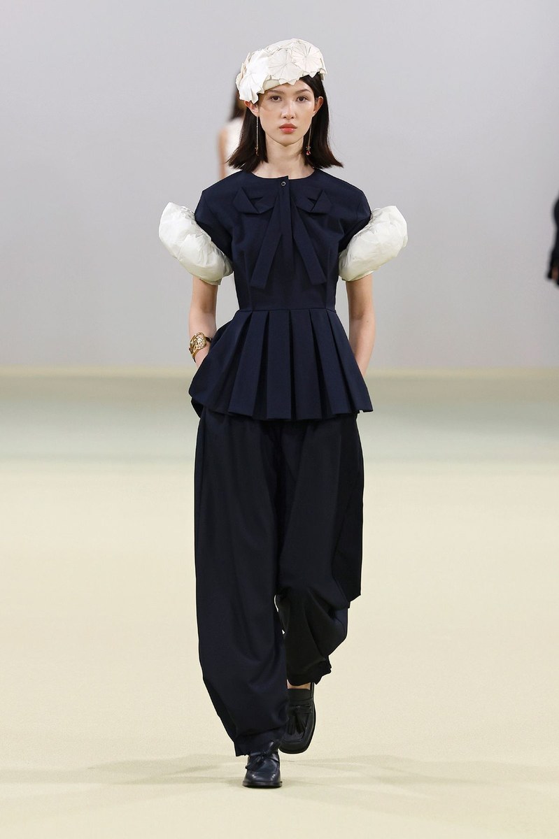 Look 5