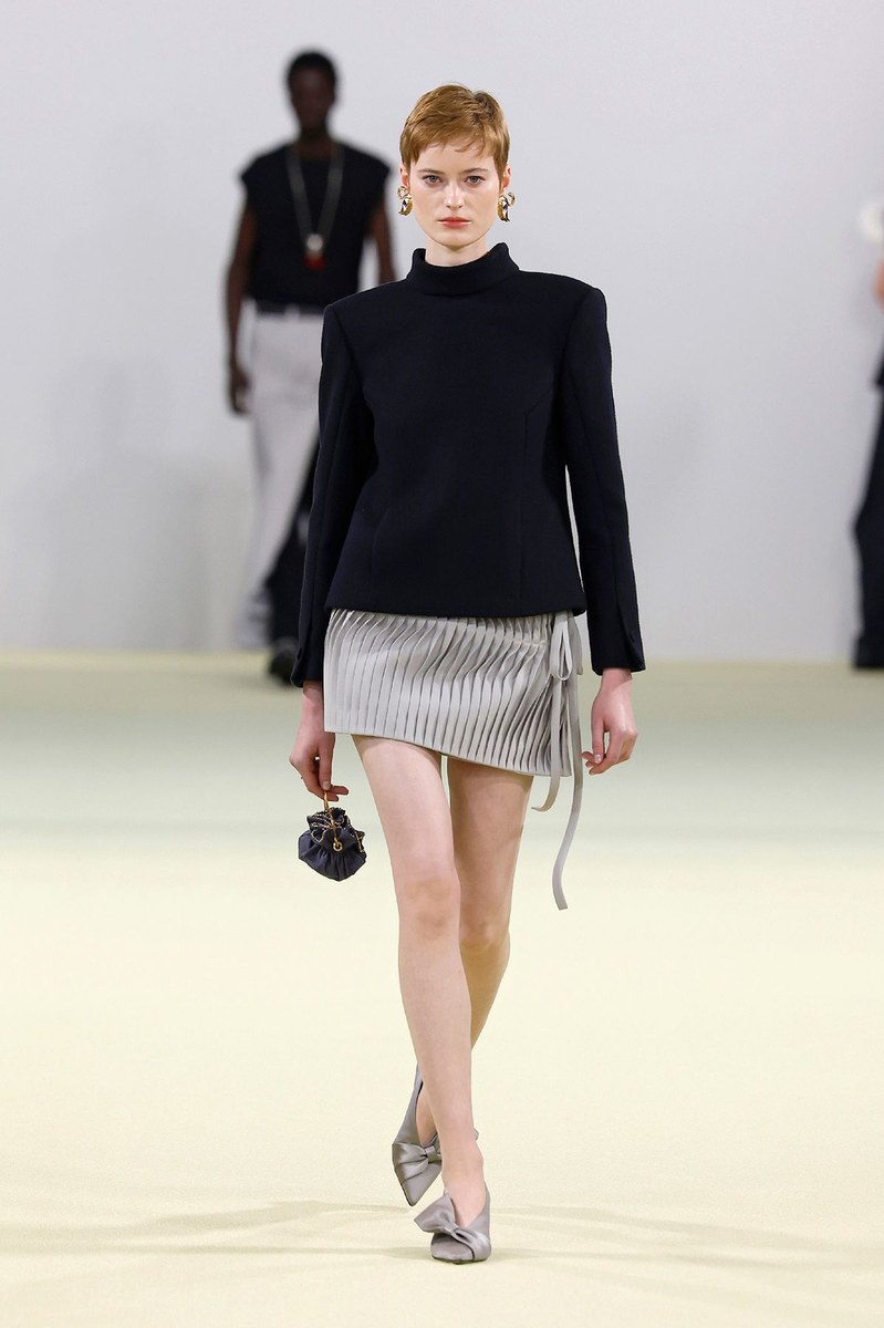 Look 7