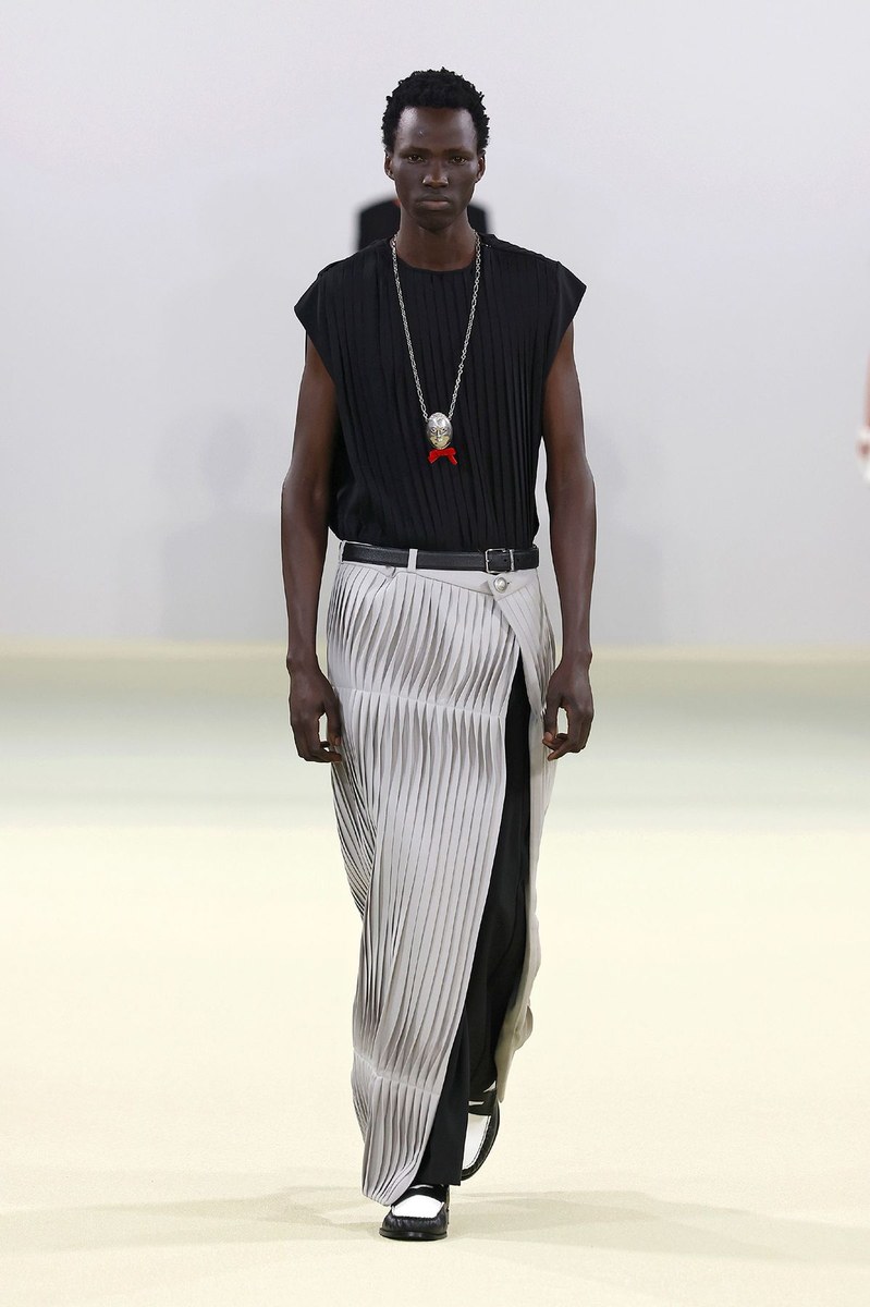Look 8