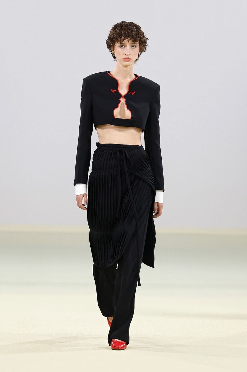 Look 9
