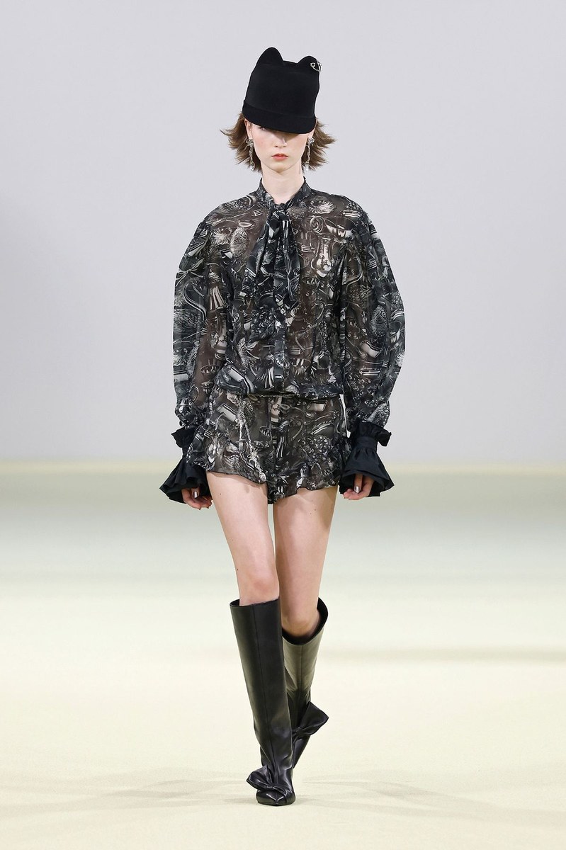 Look 23