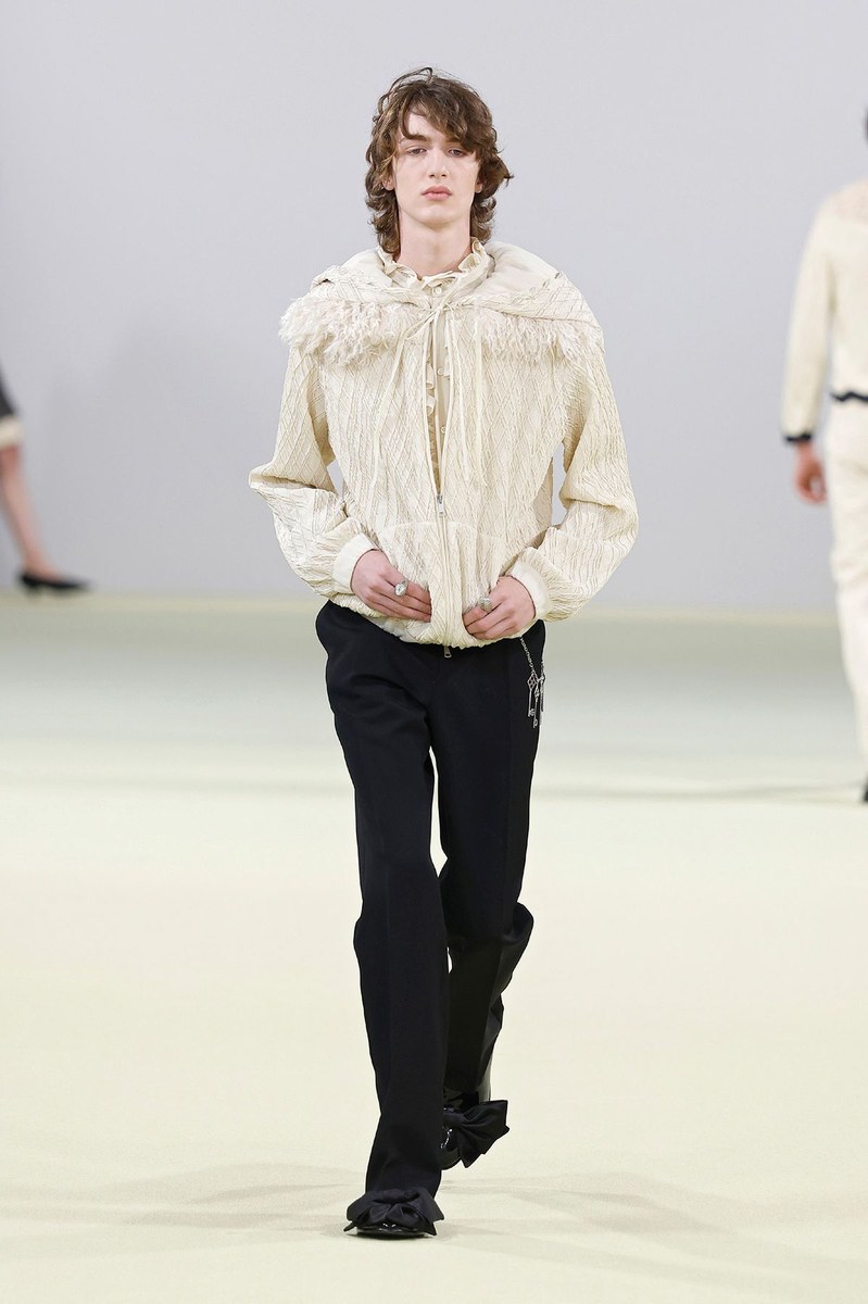 Look 28