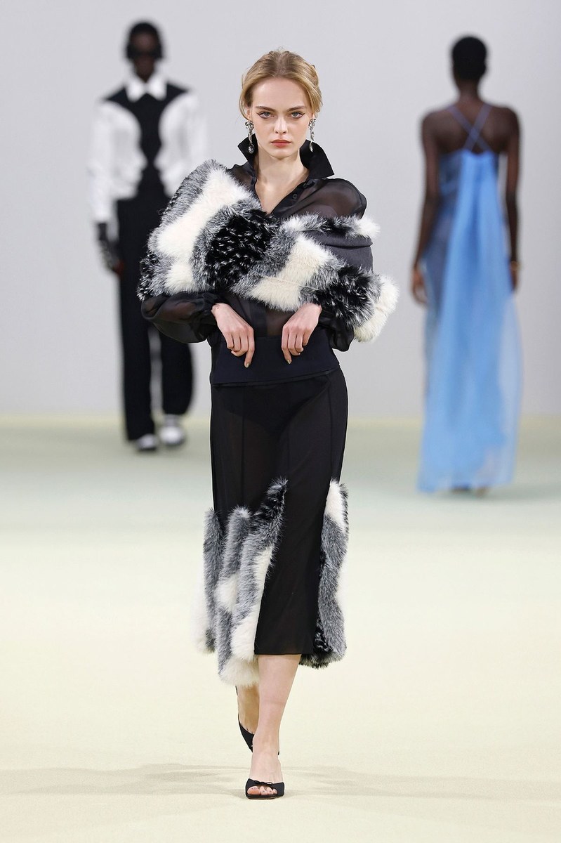 Look 33