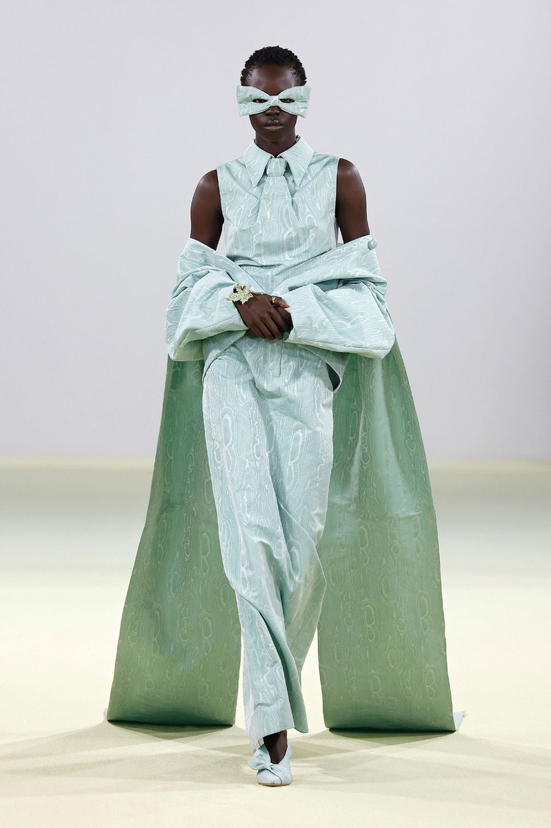 Look 40