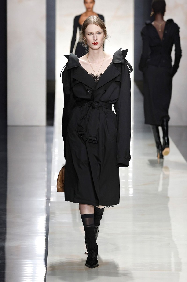 Look 5