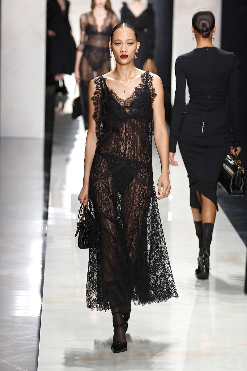 Look 8
