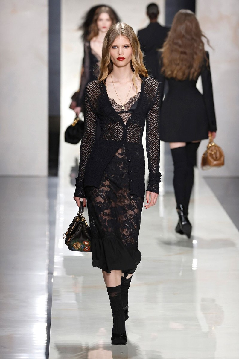 Look 14