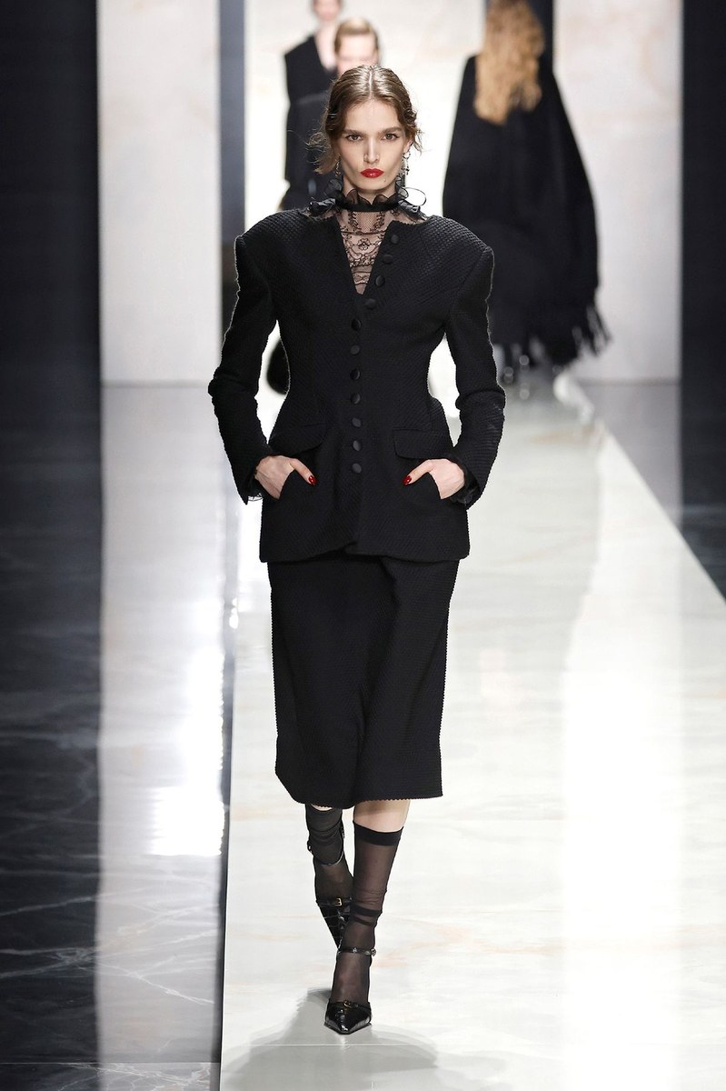 Look 19