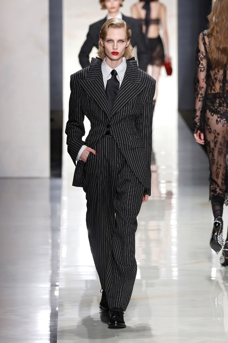 Look 39