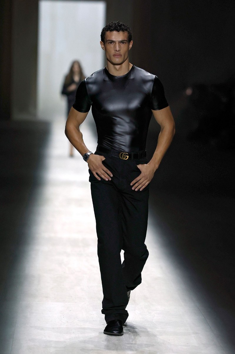 Look 4