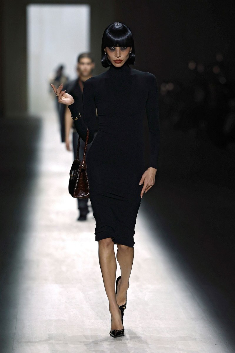 Look 11