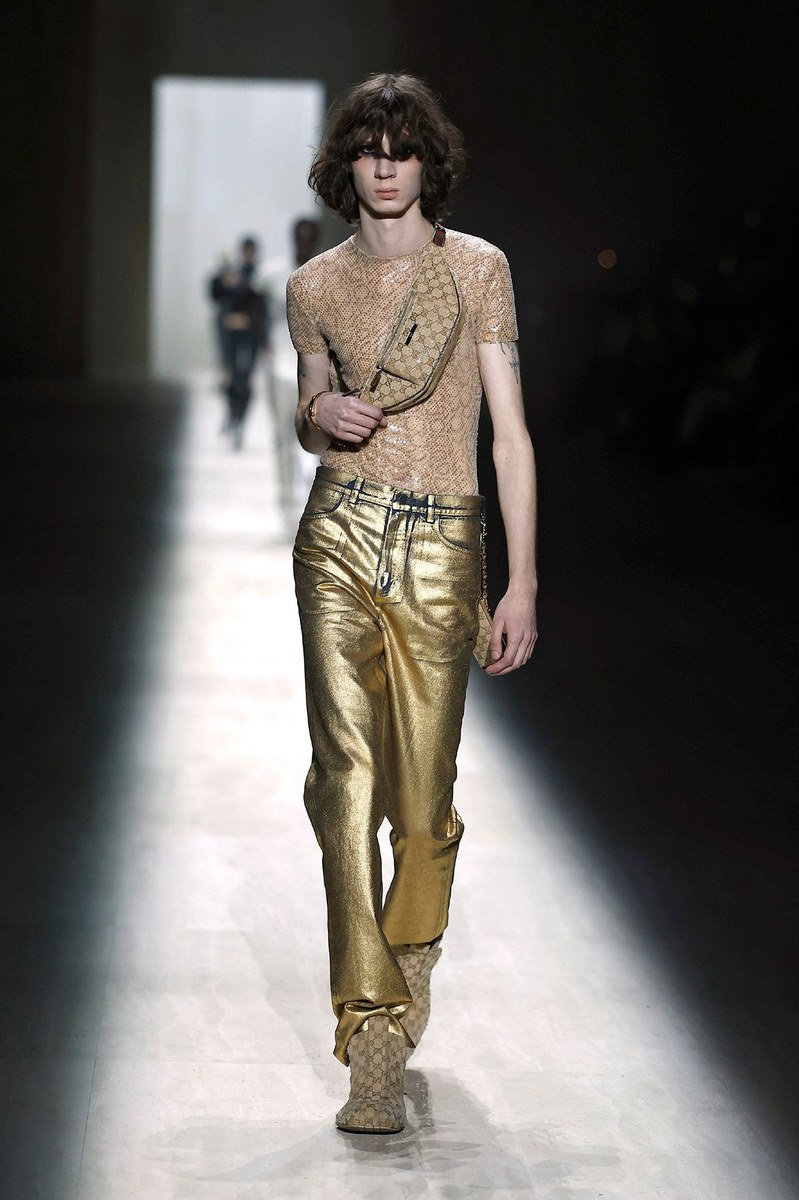 Look 28