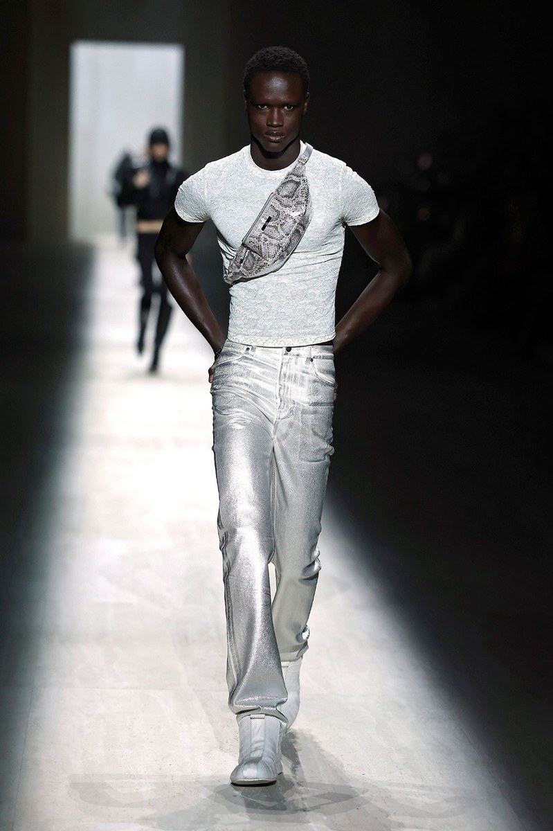 Look 29