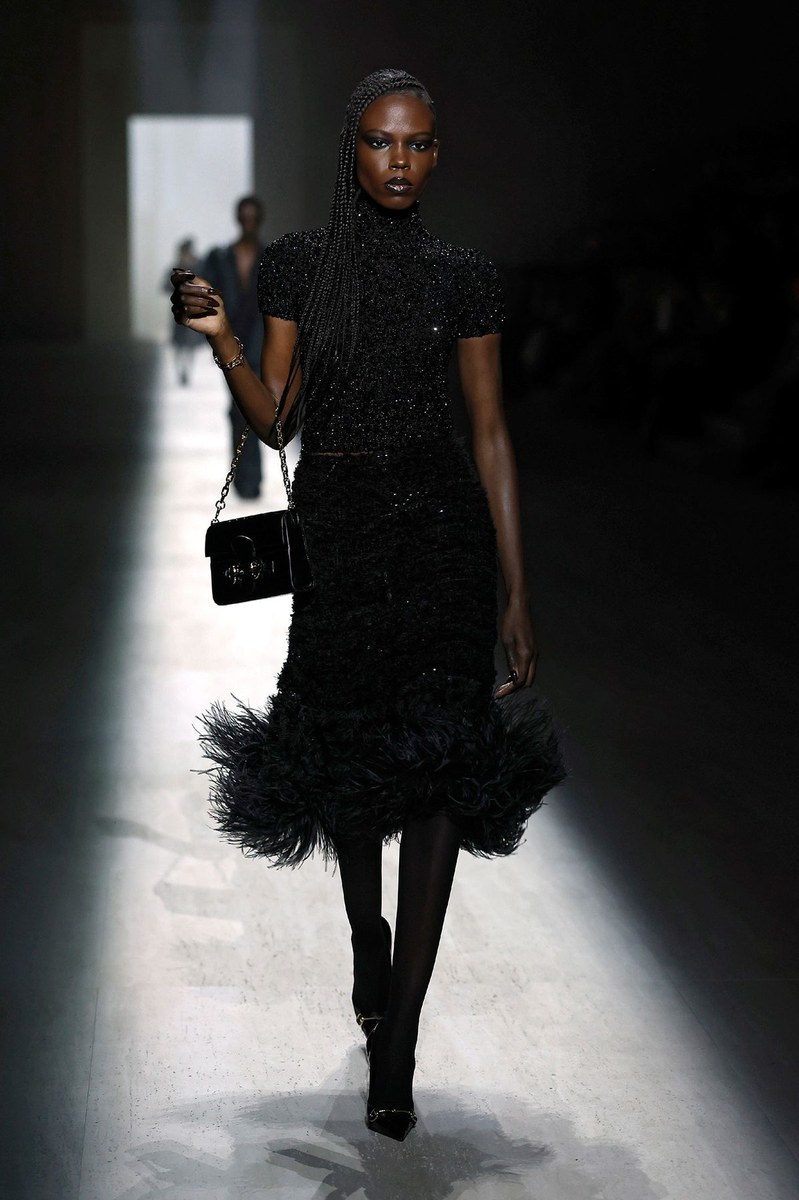 Look 48