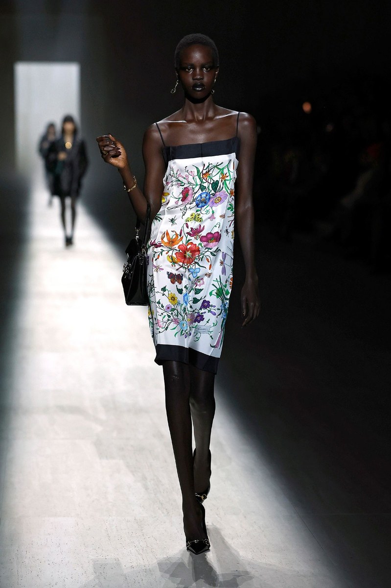 Look 64