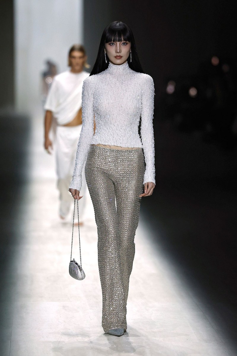 Look 69