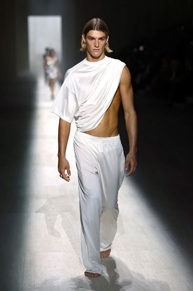 Look 70
