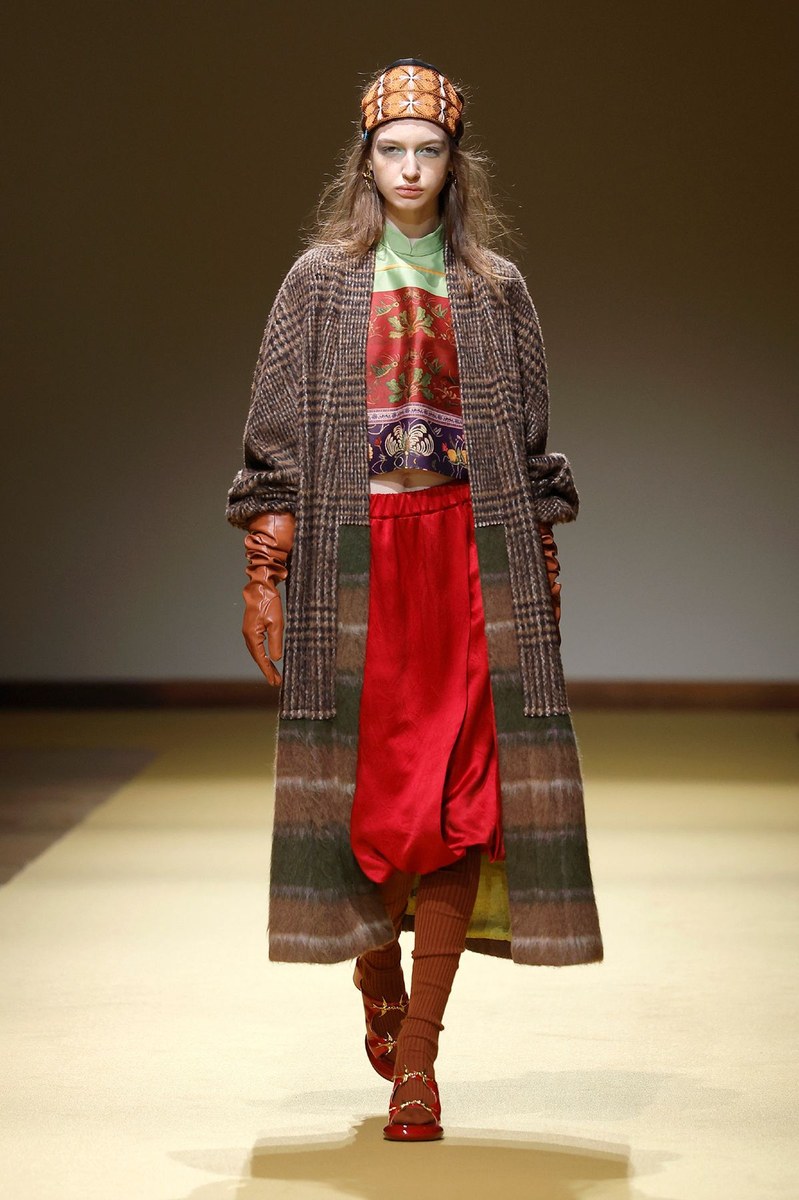 Look 2
