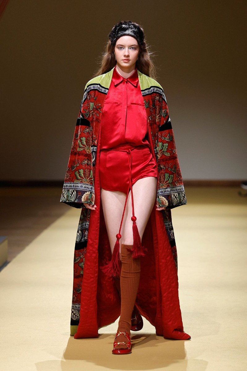 Look 9