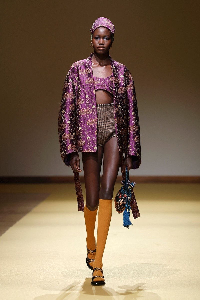 Look 12