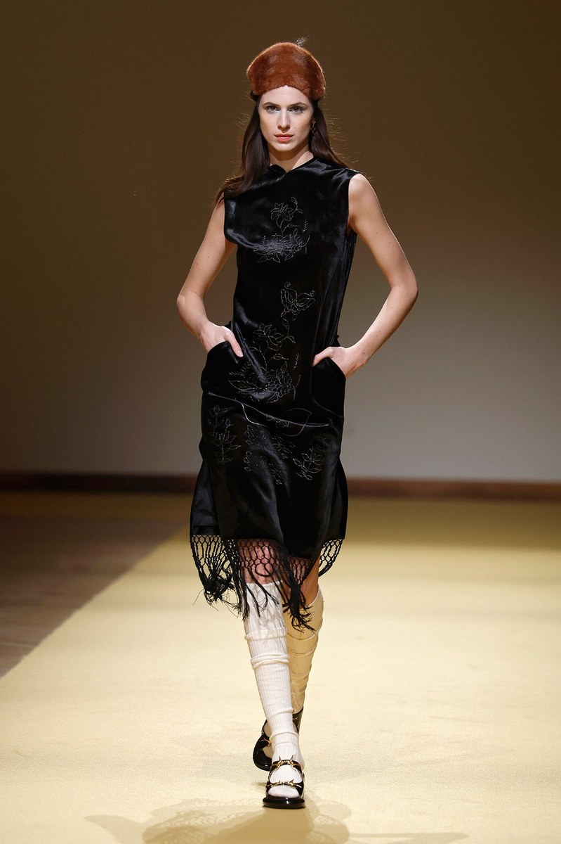 Look 28