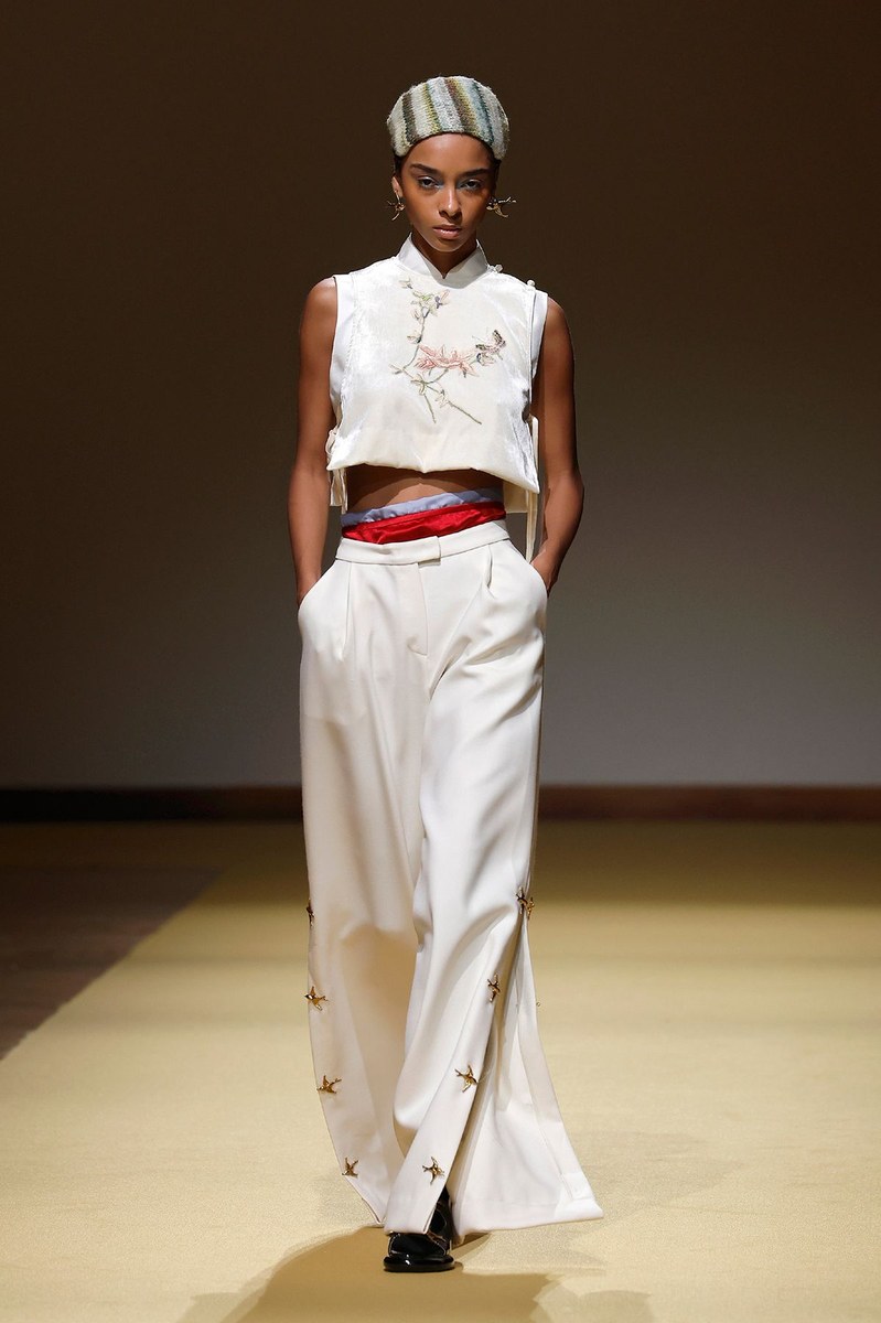 Look 34