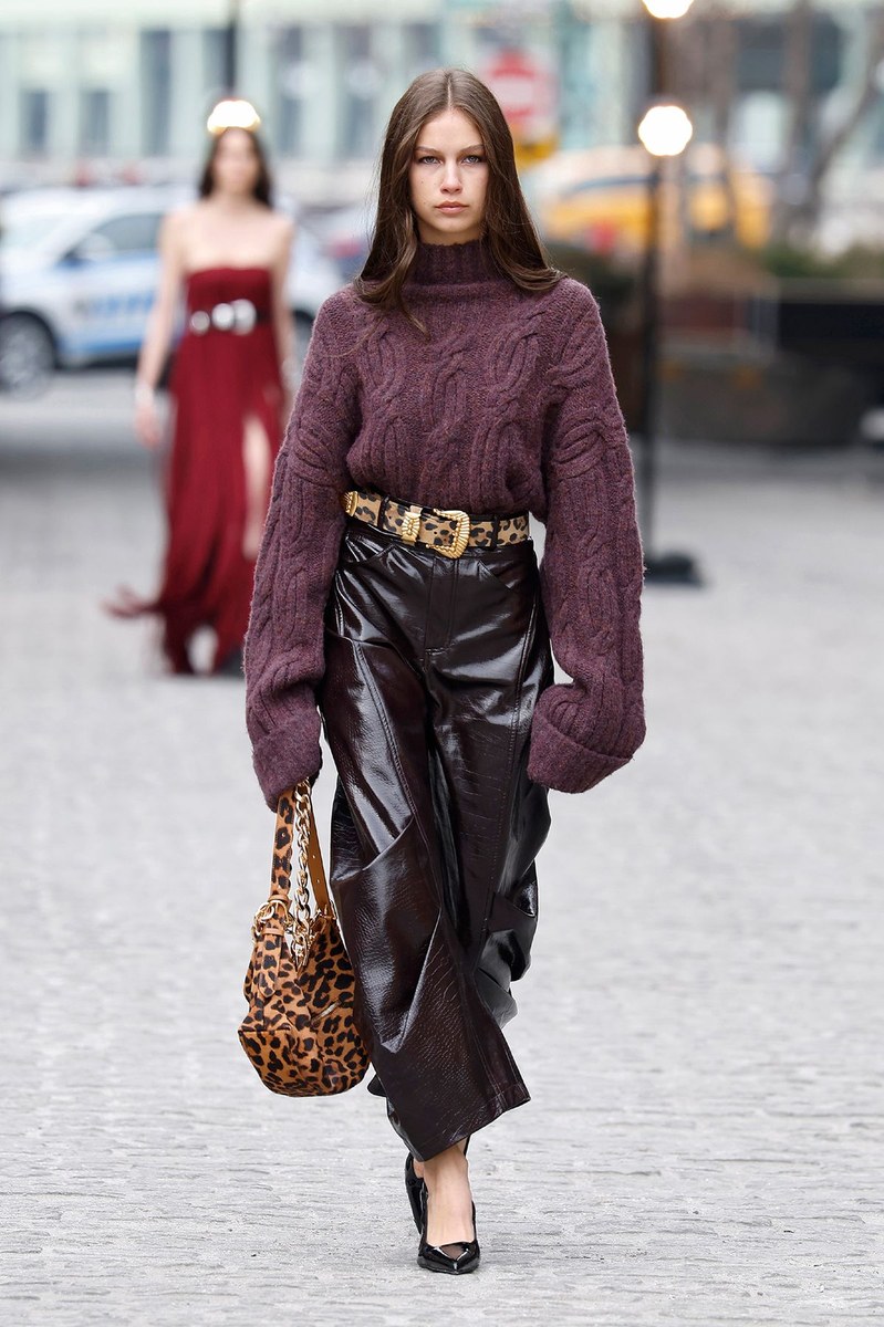 Look 13