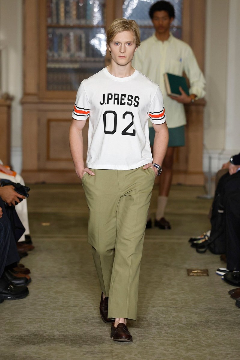 Look 5
