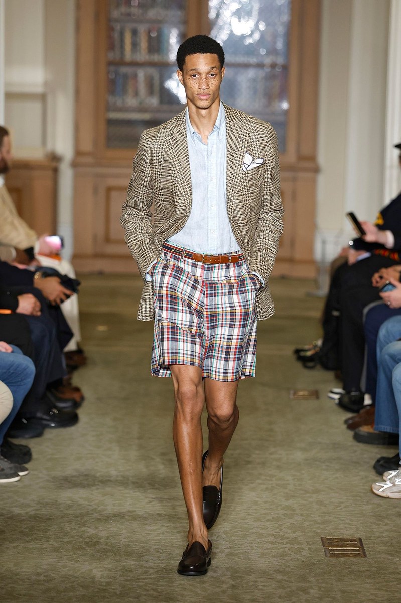Look 8