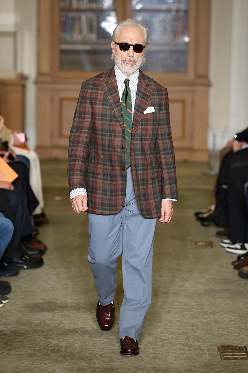 Look 9