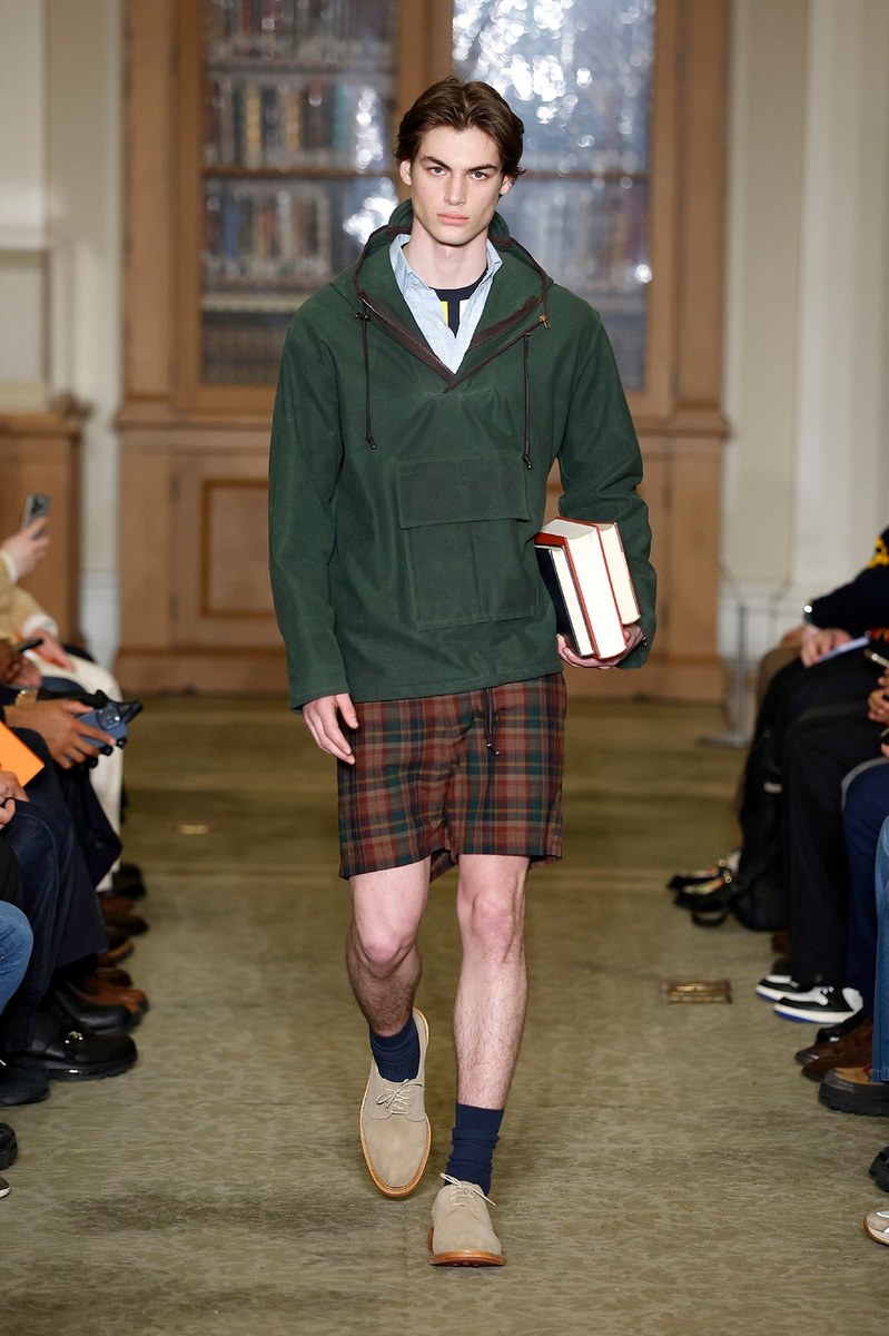 Look 14