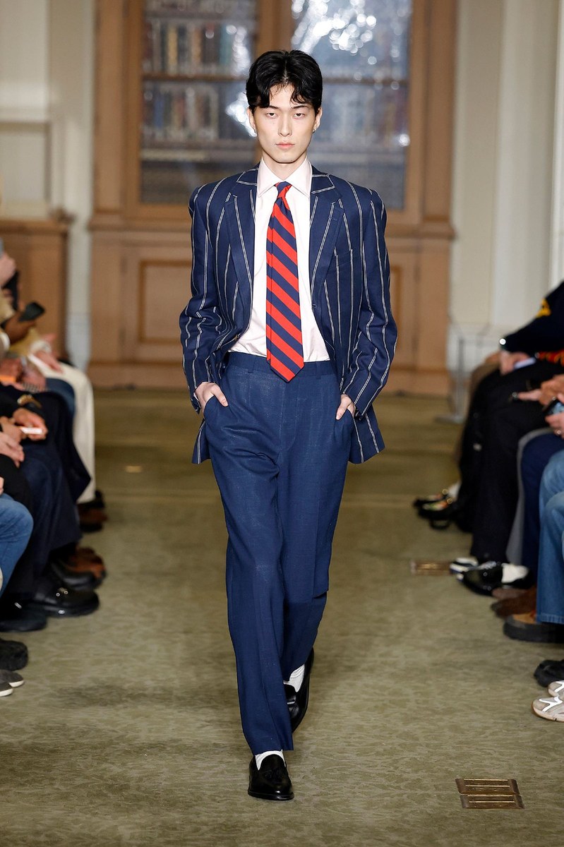 Look 17