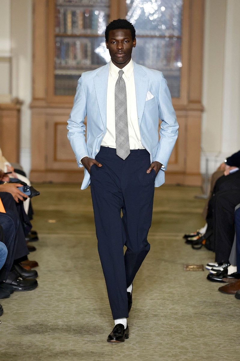 Look 28