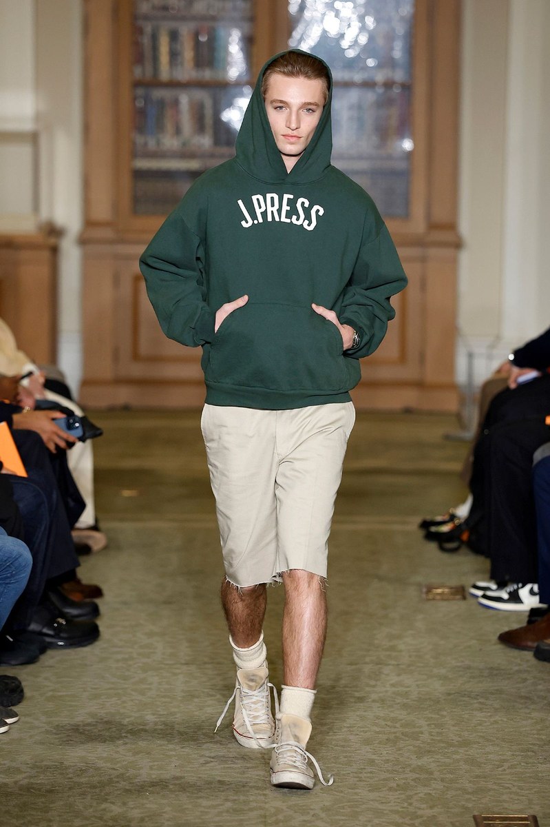 Look 29
