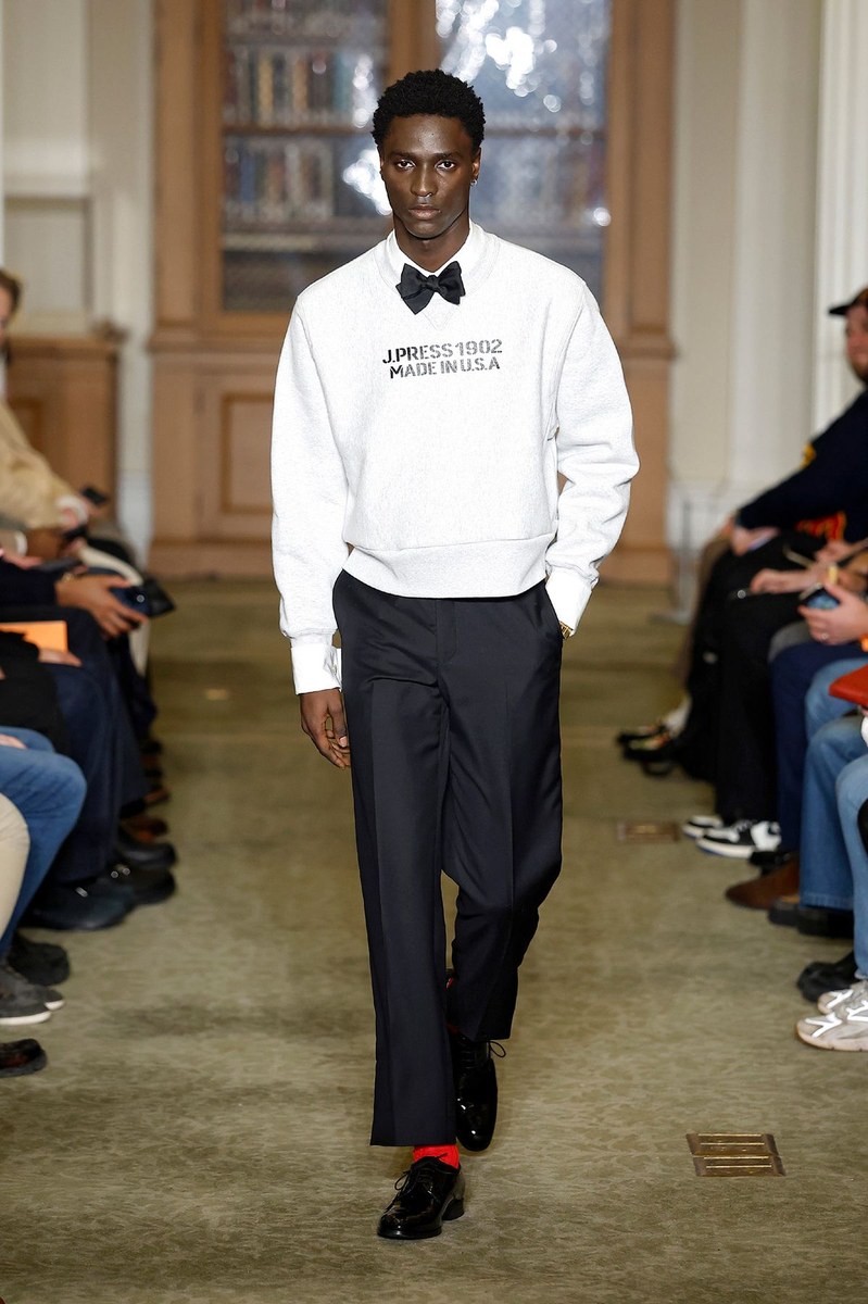 Look 37