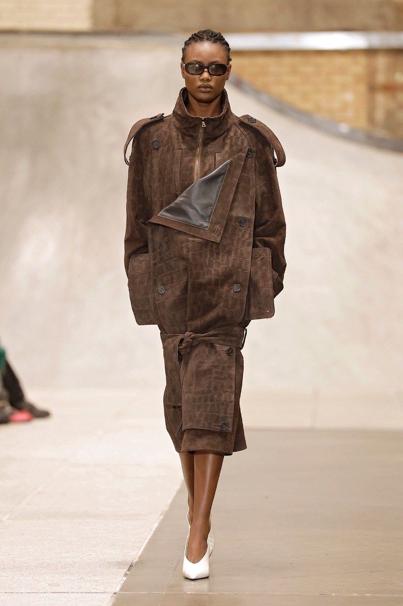 Look 2