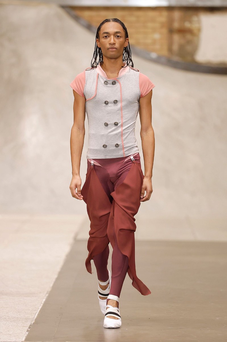 Look 3