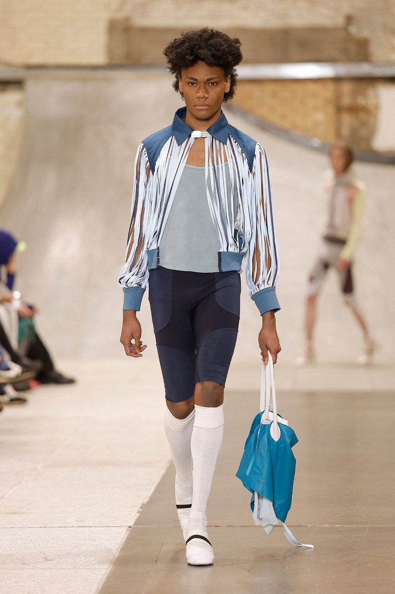 Look 11
