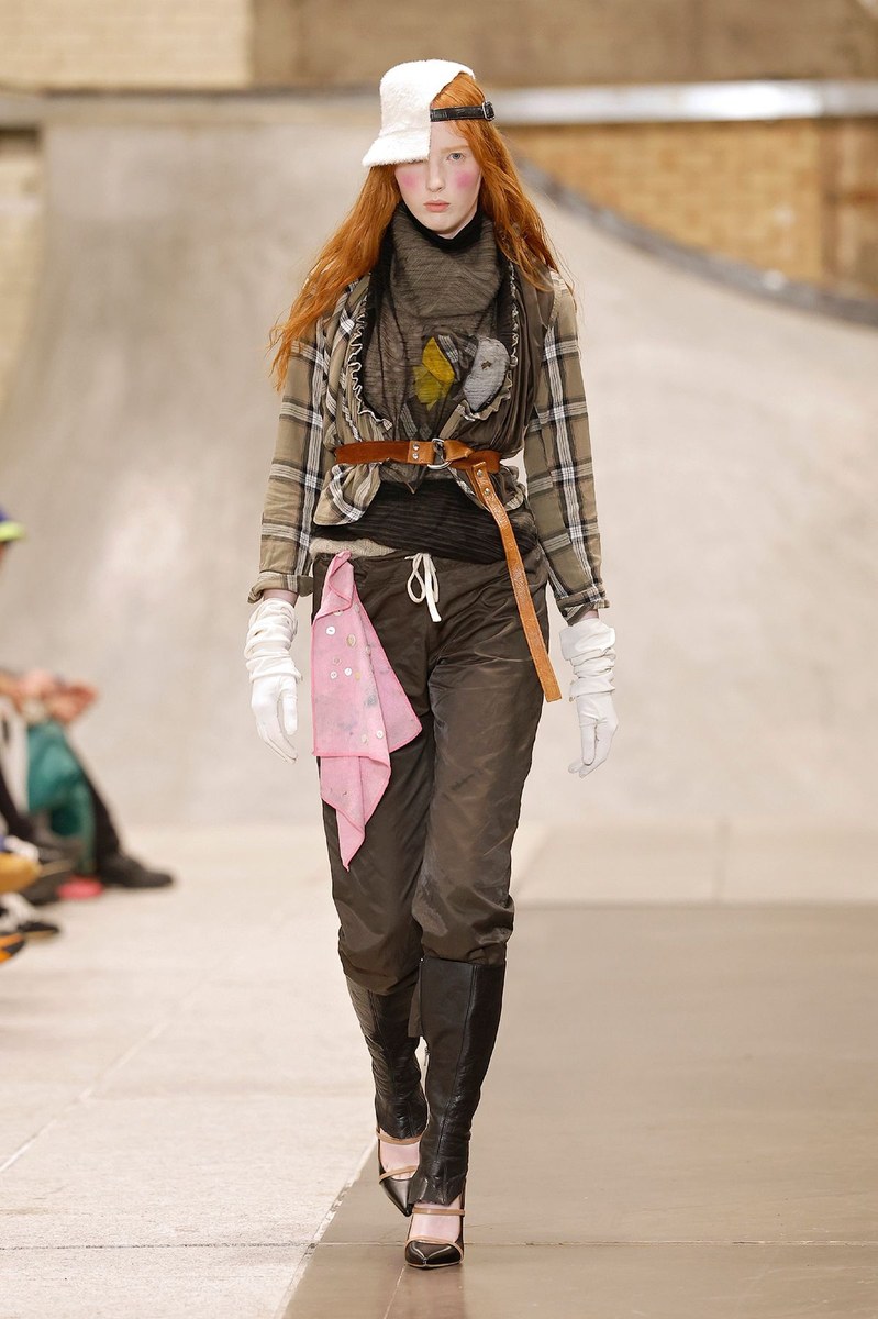 Fashion East - Louis Mayhew FW26 Women Looks Report
