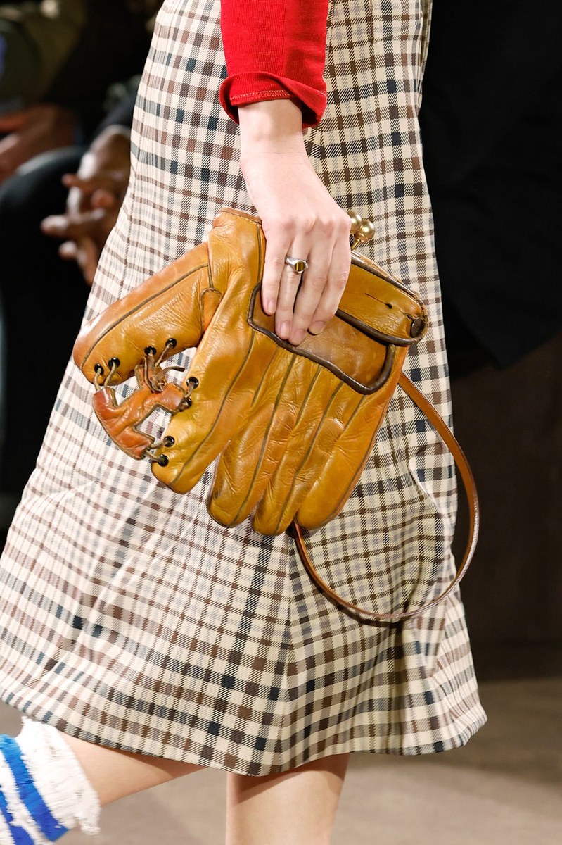 Bag 18