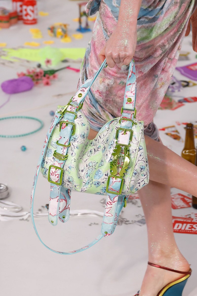 Bag 18
